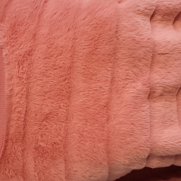 Steve Madden super soft sweater - Picture 3 of 9